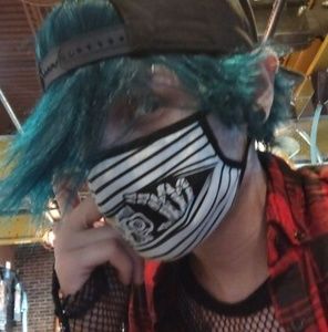 Meet your Posher, Zach